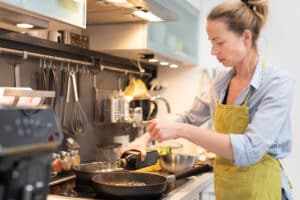 can i use olive oil for stir fry? coconut oil will give your stir fries a special touch